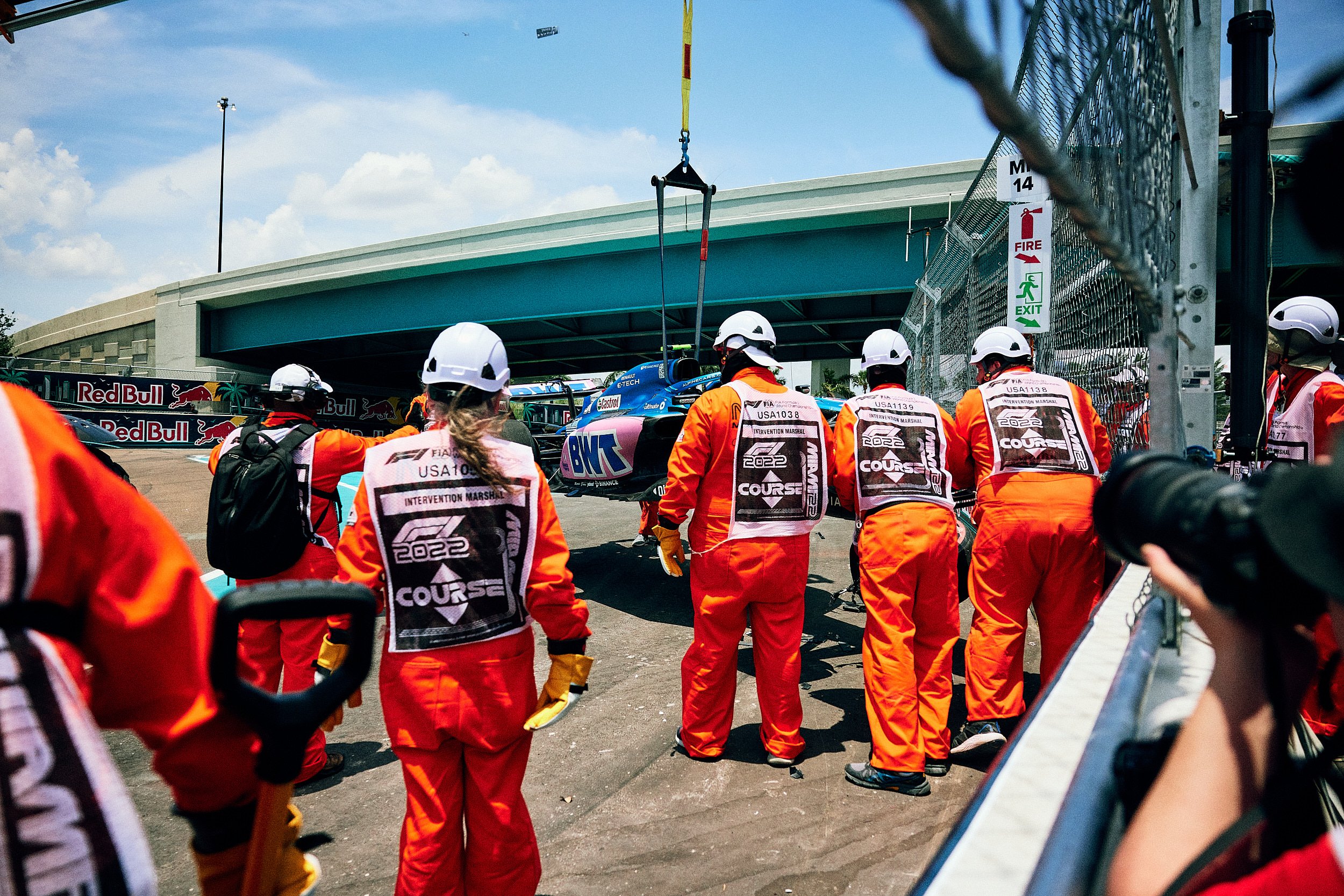 VICTORY JOURNAL | MIAMI by Geoffrey Knott