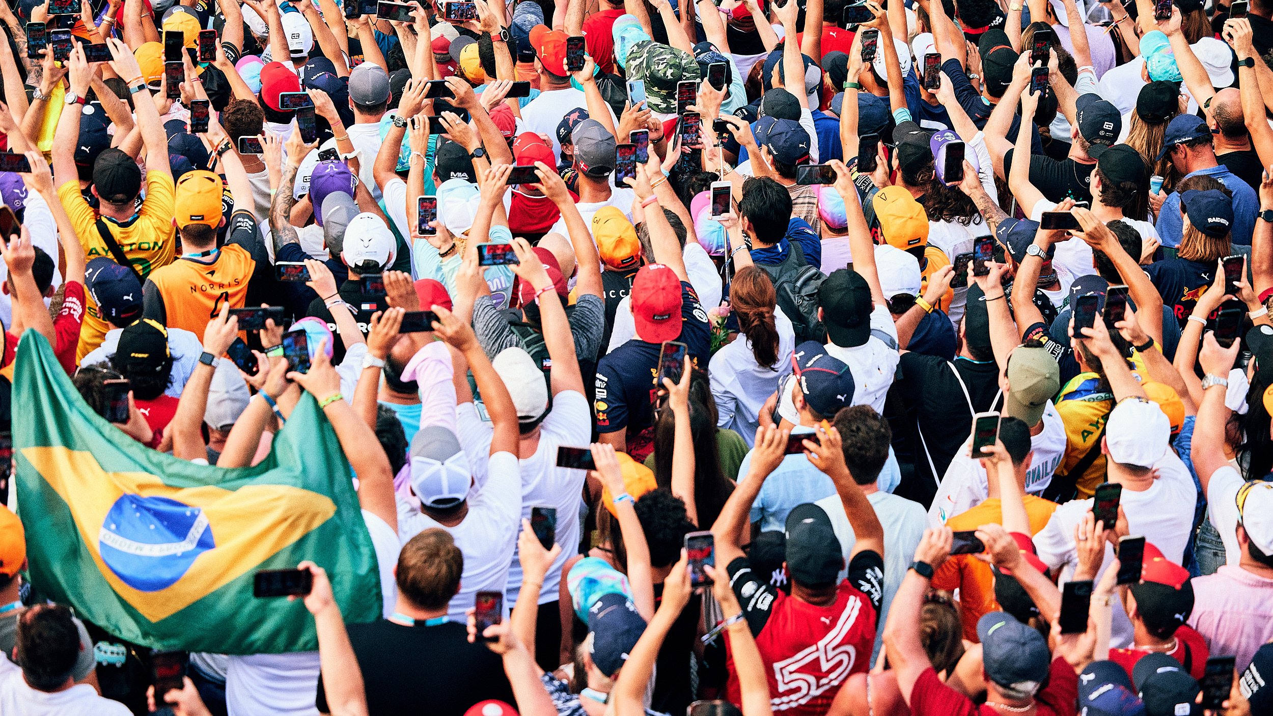 VICTORY JOURNAL | MIAMI by Geoffrey Knott