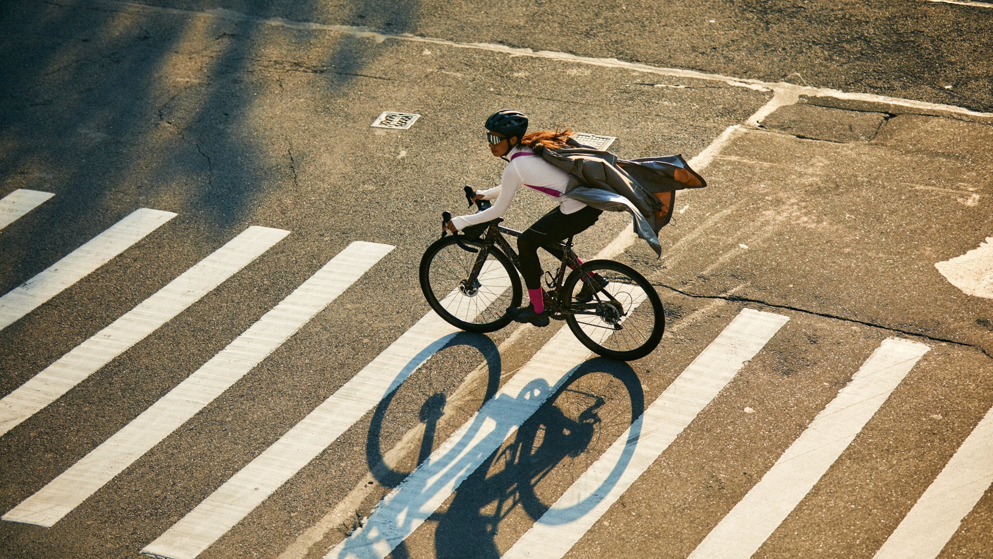 H&M CYCLING by Geoffrey Knott