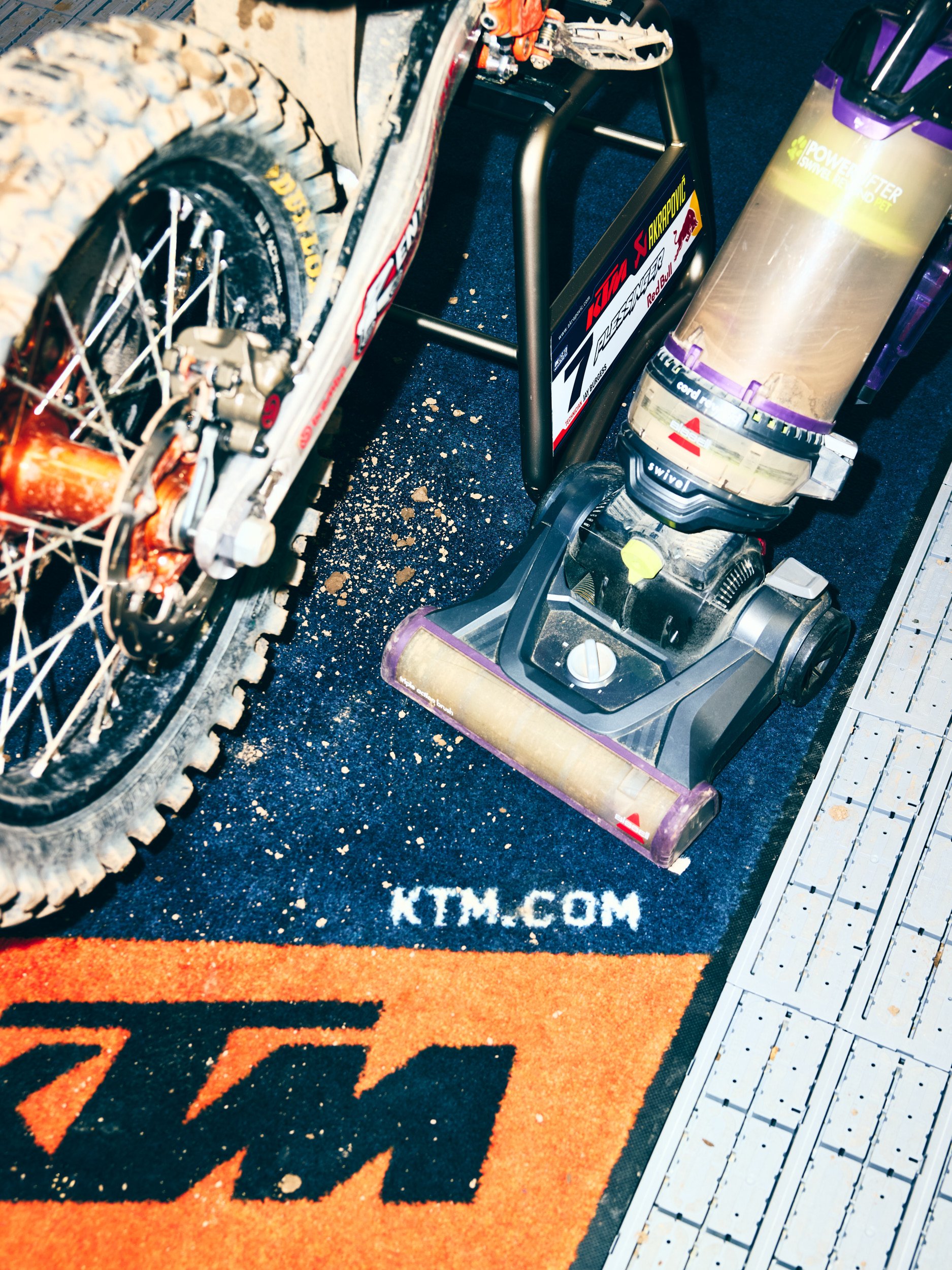 THE SMX WORLD CHAMPIONSHIP by Geoffrey Knott