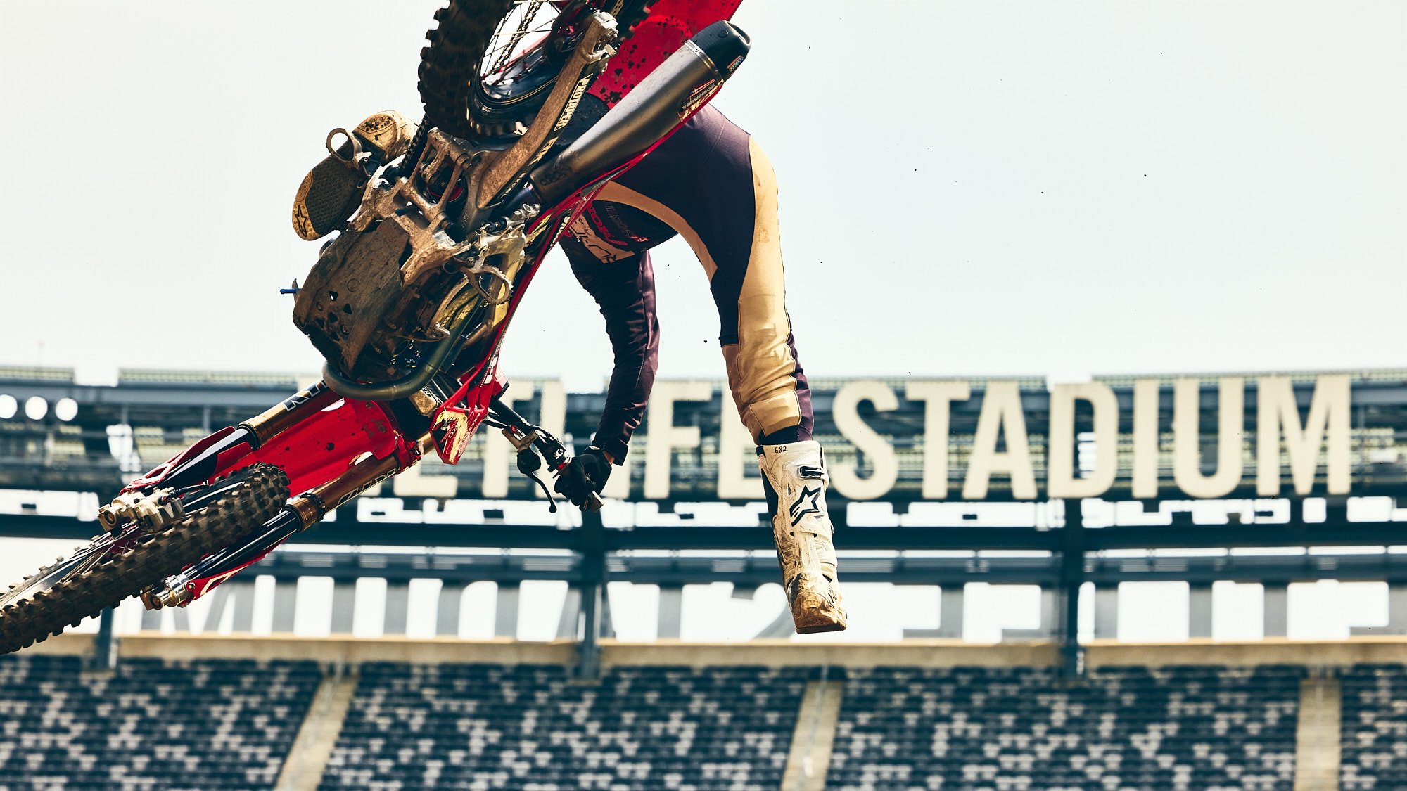 THE SMX WORLD CHAMPIONSHIP by Geoffrey Knott