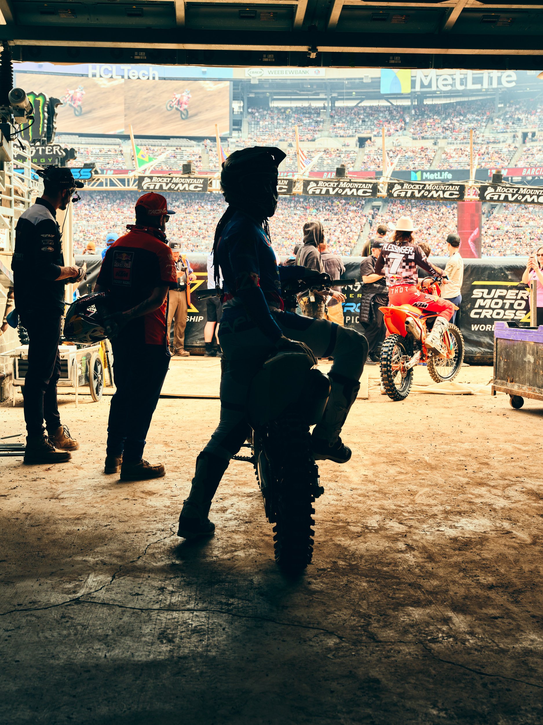 THE SMX WORLD CHAMPIONSHIP by Geoffrey Knott