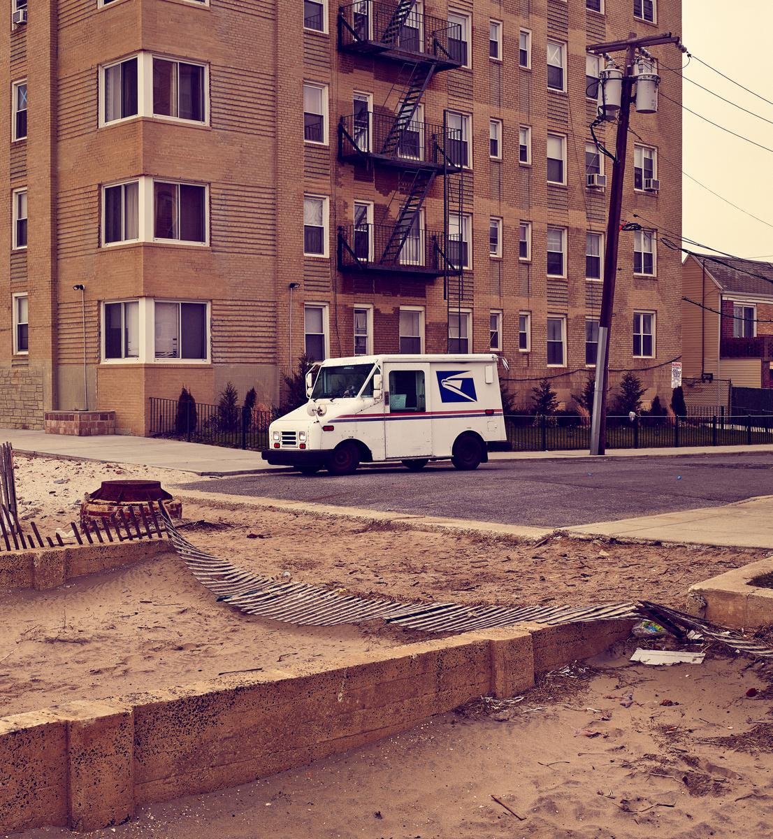 Concours by Geoffrey Knott