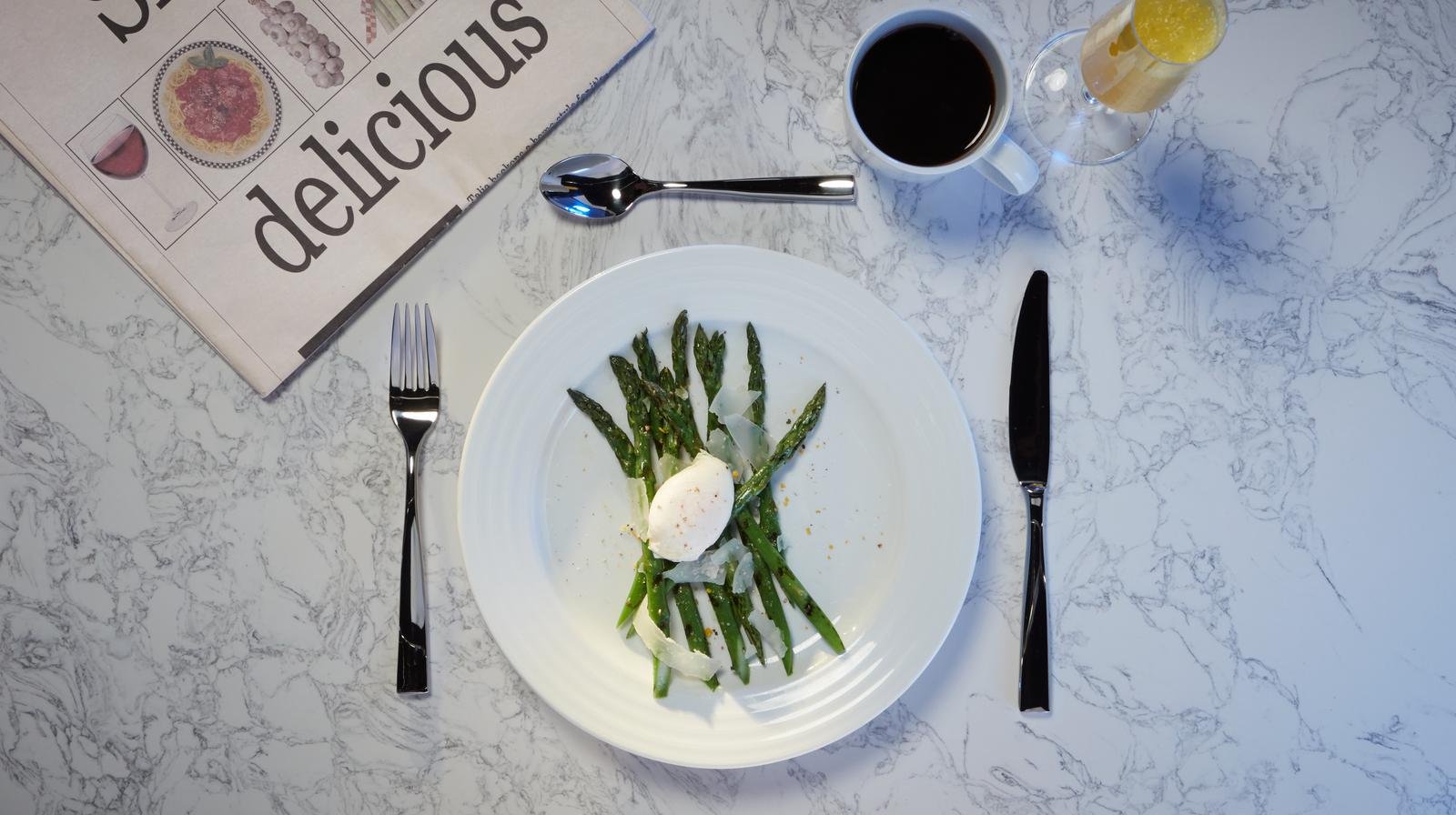 UNITED AIRLINES | United Polaris by Geoffrey Knott