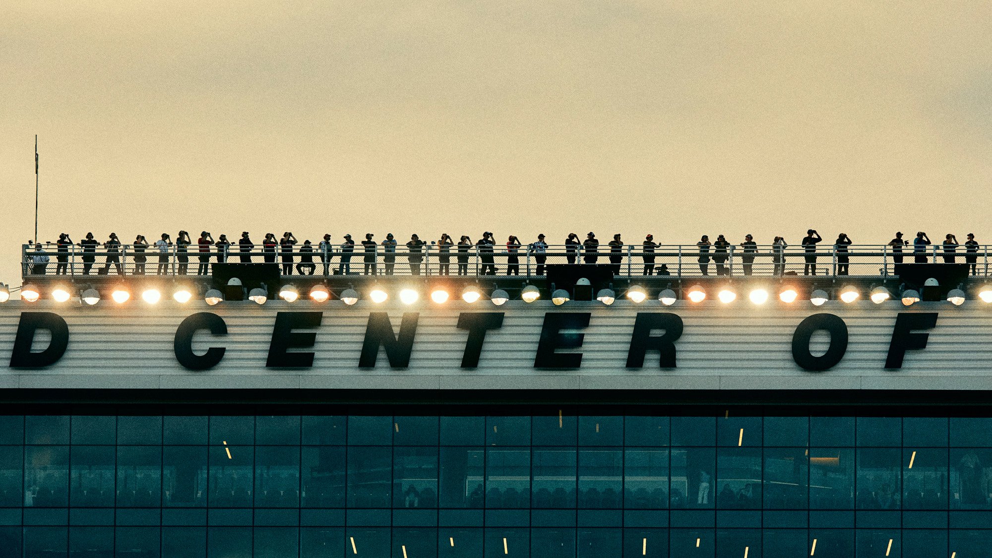 DAYTONA 500 by Geoffrey Knott