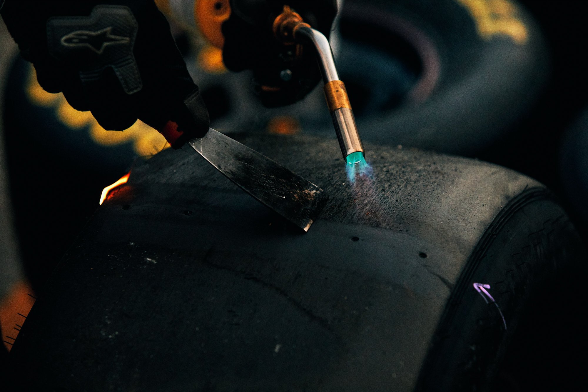 DAYTONA 500 by Geoffrey Knott