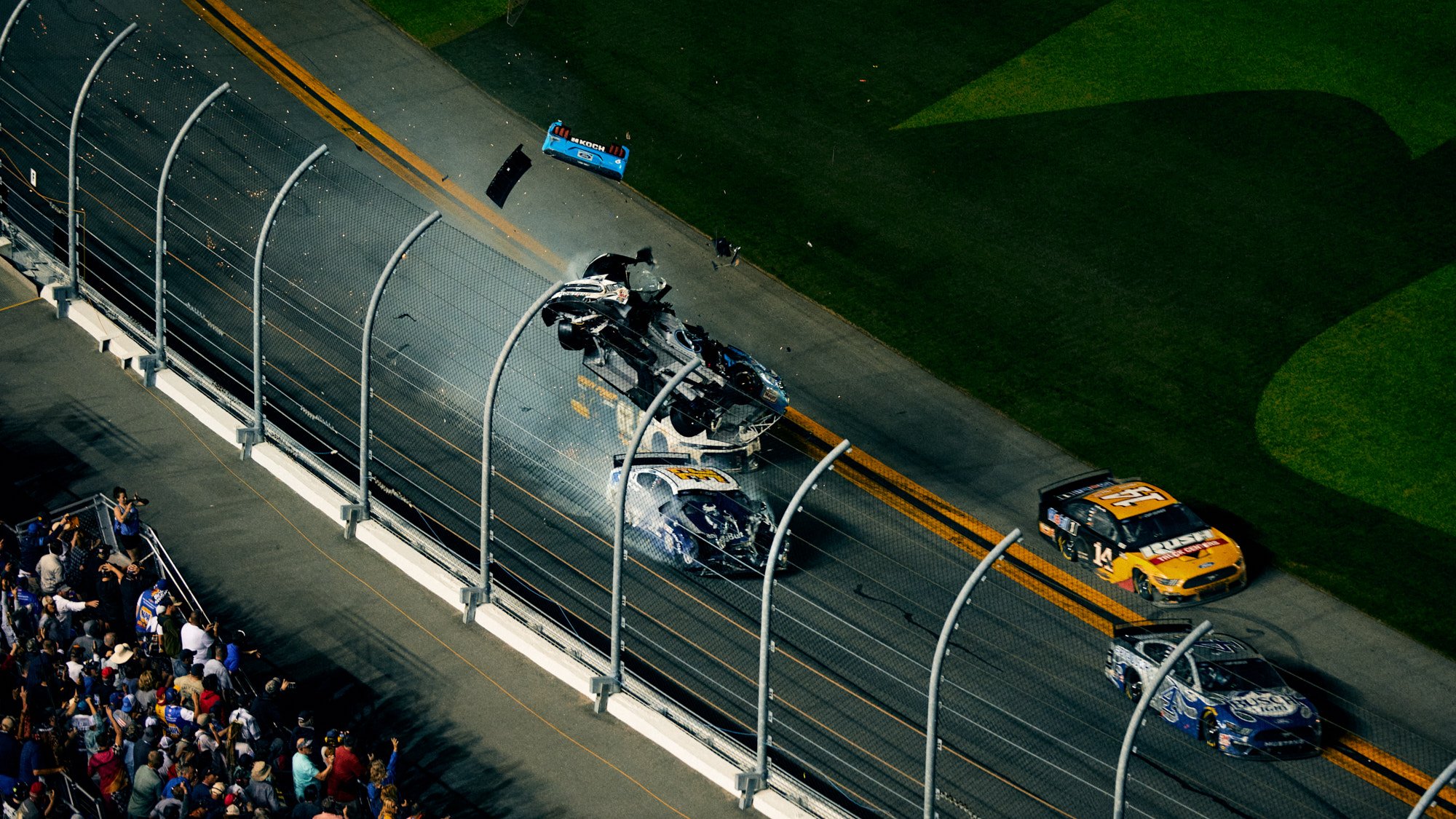 DAYTONA 500 by Geoffrey Knott