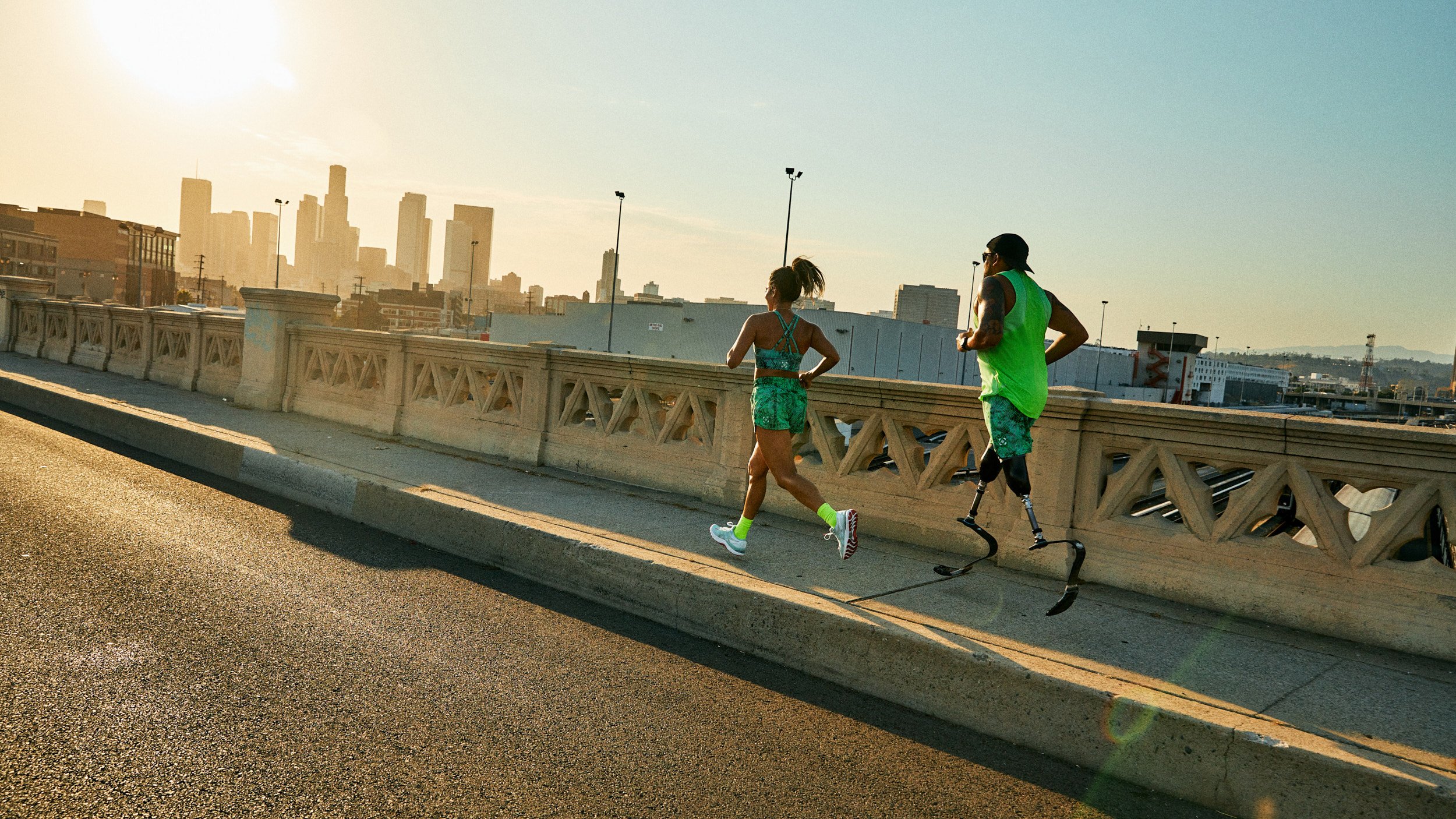 LULULEMON SEAWHEEZE by Geoffrey Knott