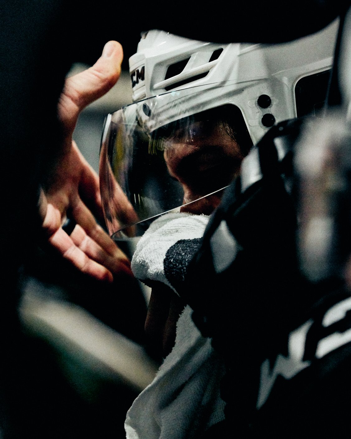 GOOD SPORT MAGAZINE | OHL by Geoffrey Knott