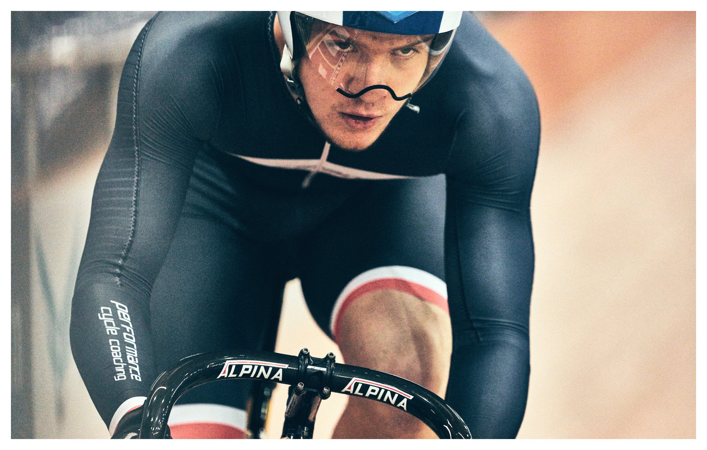 USA CYCLING by Geoffrey Knott